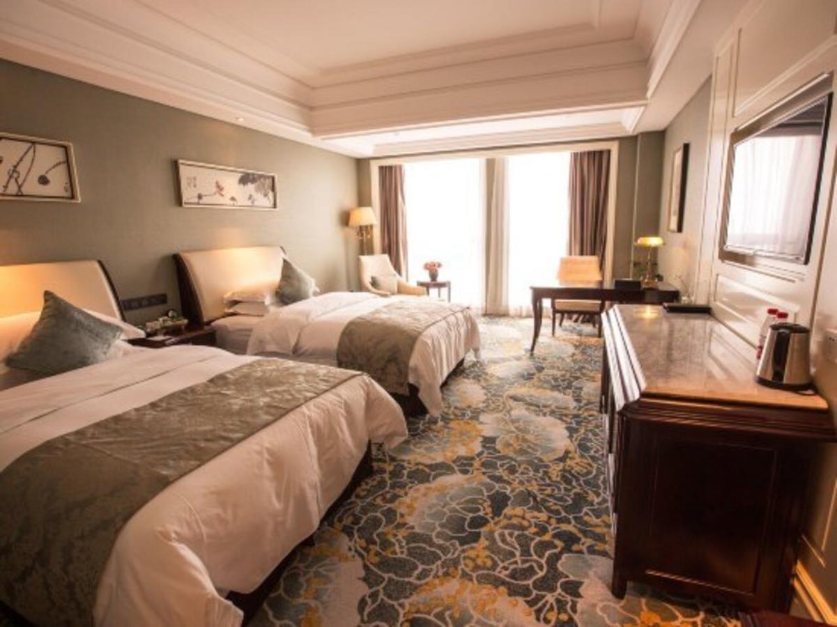 Dragon Dream Hotel Jiaxing Extérieur photo